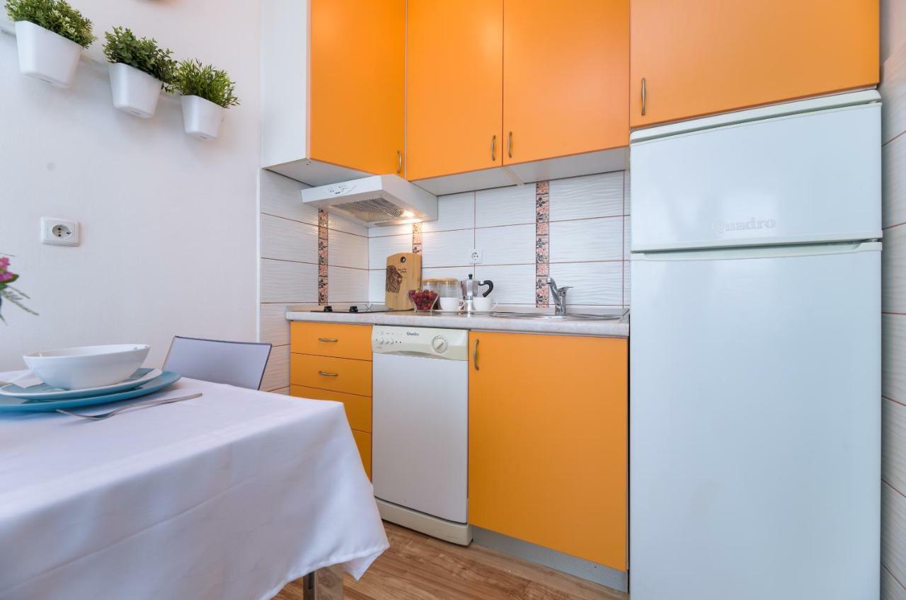 Apartment Kristina, Comfortable And Close To The Center Split Extérieur photo