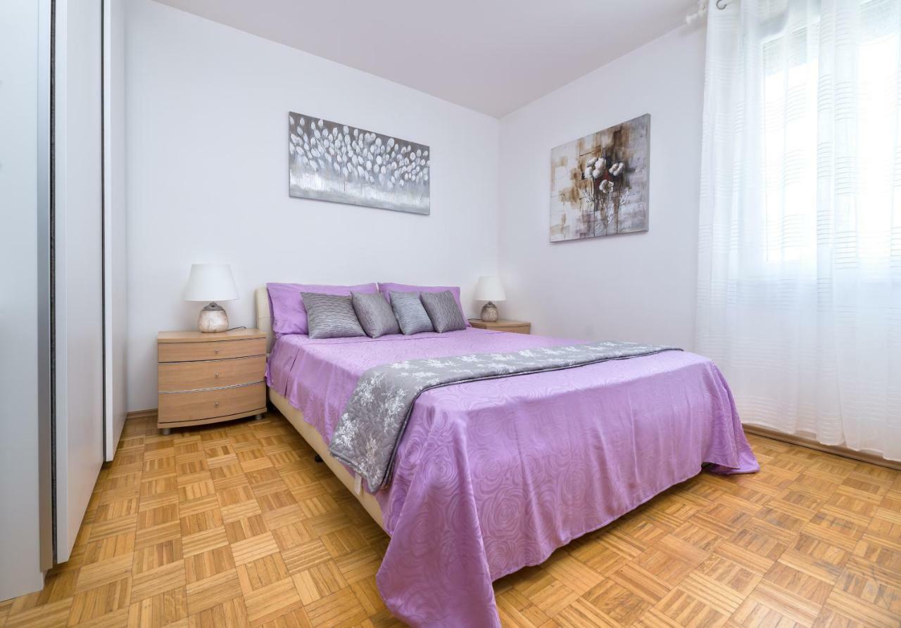 Apartment Kristina, Comfortable And Close To The Center Split Extérieur photo